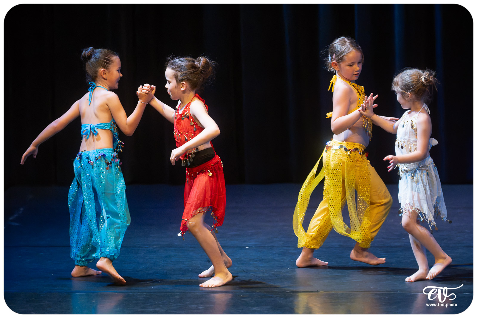 ECOLE DE DANSE CÉCILE ADAMOW